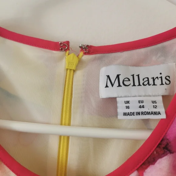 Mellaris S12 Maxi Short Sleeve Linef Floral Yellow Dress - Picture 6 of 9